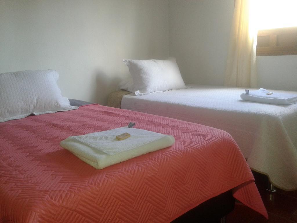 Hostal El Pino Villa de Leyva Bilik gambar