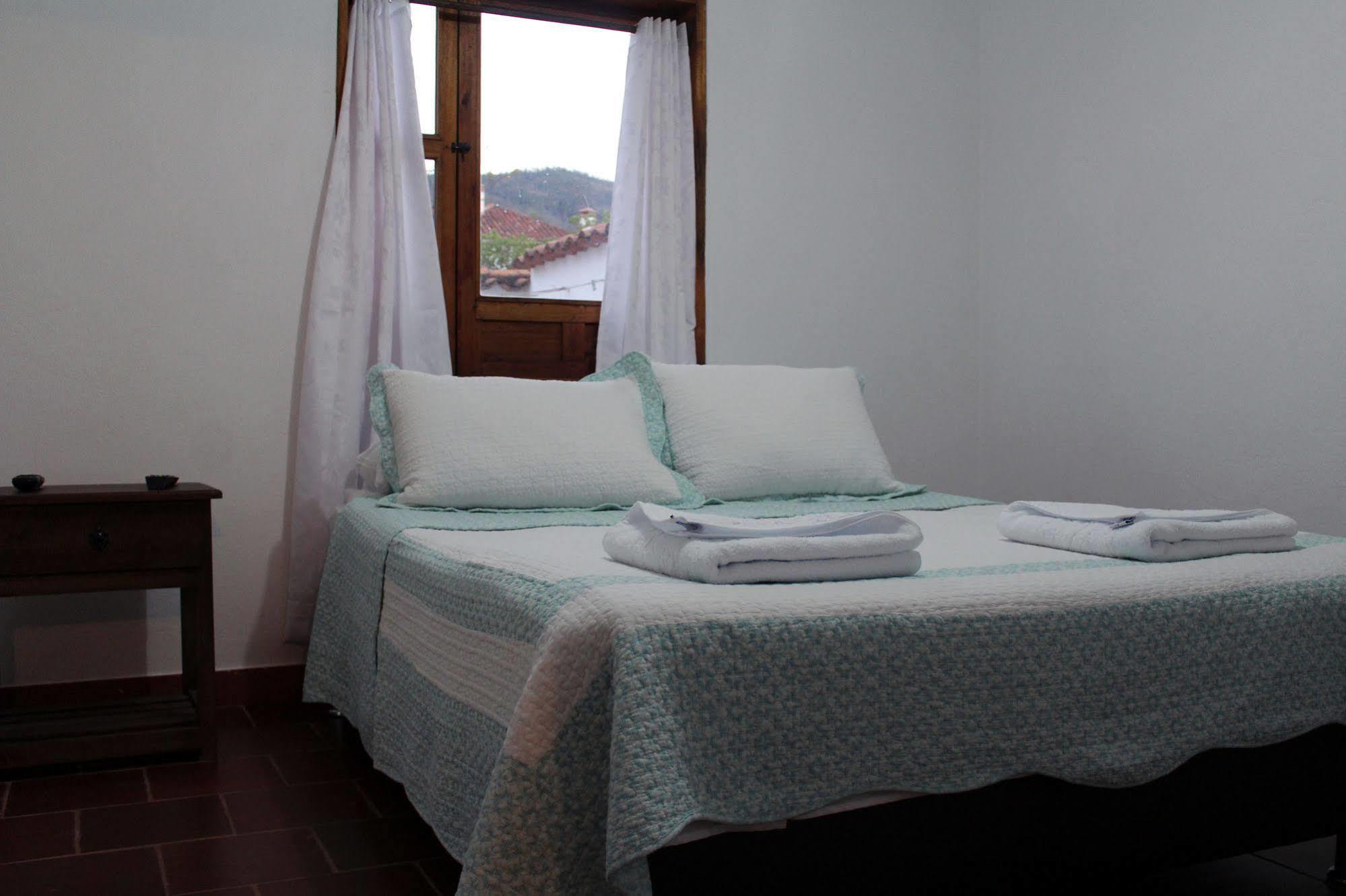 Hostal El Pino Villa de Leyva Luaran gambar